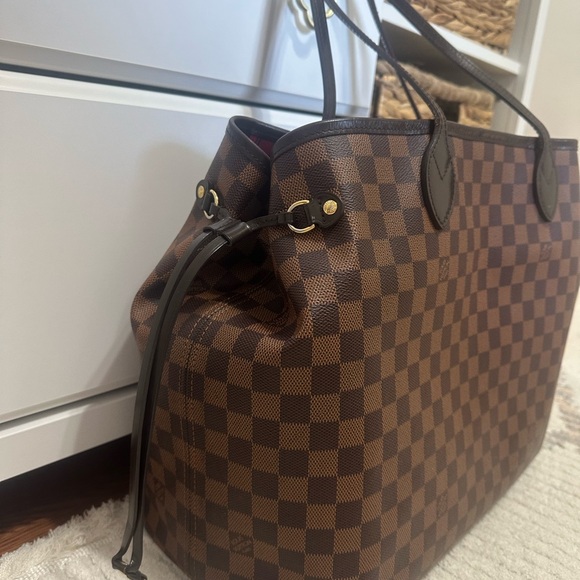 Stunning Louis Vuitton Damier Ebene Tote - Barely used - Picture 4 of 15